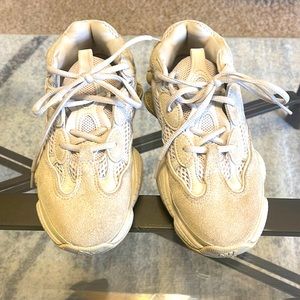 Adidas Yeezy 500 blush Mens size 5 womens 7